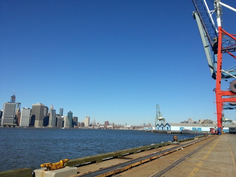 NYC Shipping Company 768x576